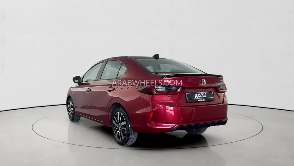 Honda City 2022 for Sale in Sharjah Image-4