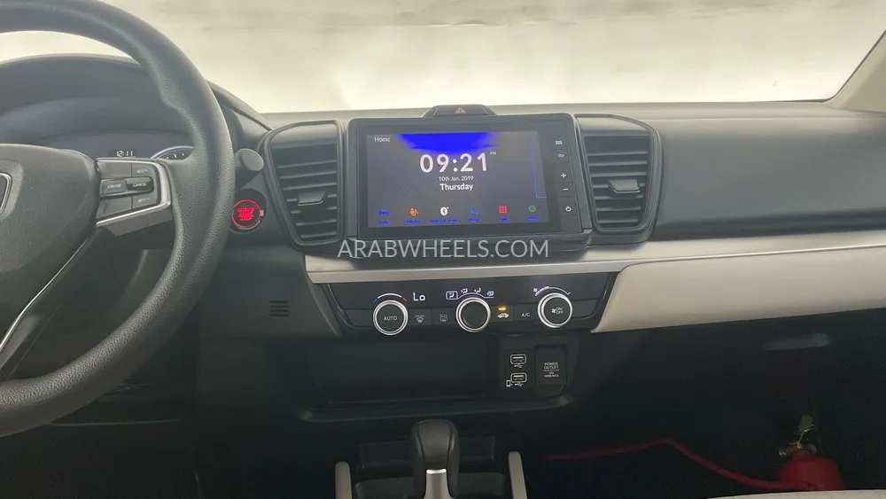 Honda City 2022 for Sale in Sharjah Image-14