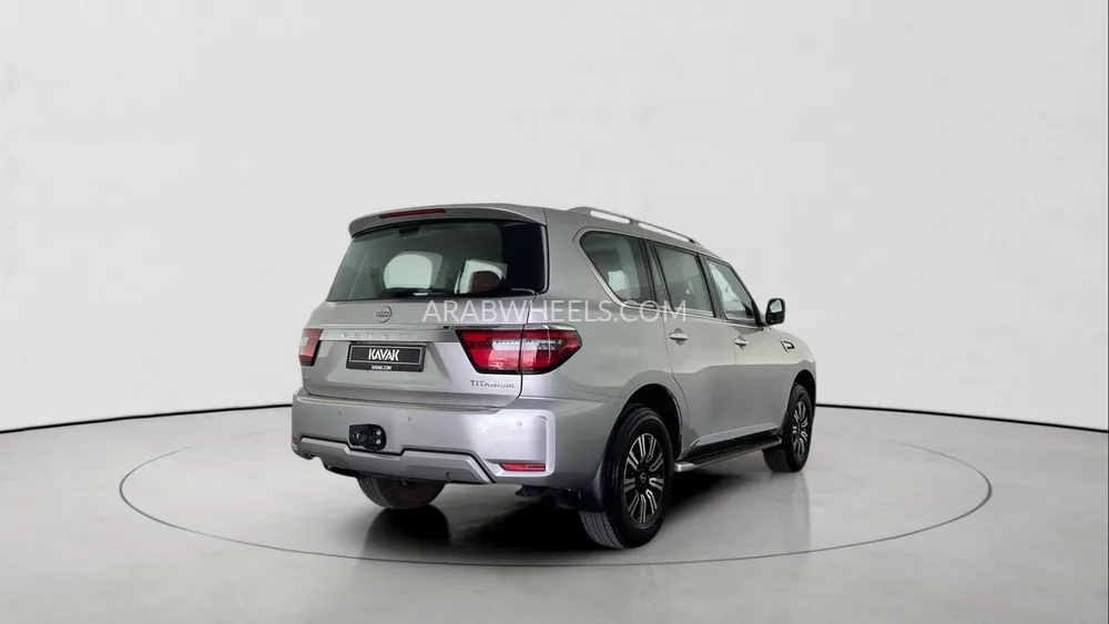 Nissan Patrol 2024 for Sale in Dubai Image-6