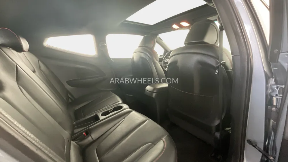 هيونداي فيلوسستر 2019 for Sale in الشارقة Image-26