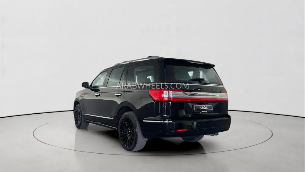 Lincoln Navigator 2021 for Sale in Sharjah Image-4