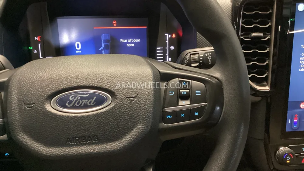 Ford Everest 2024 for Sale in Dubai Image-19