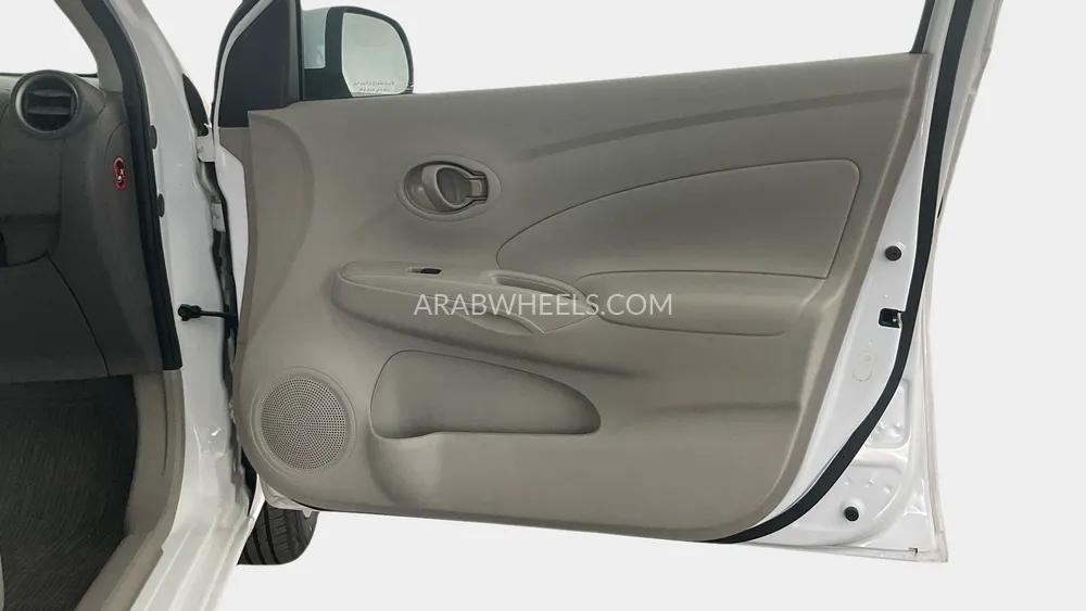 Nissan Sunny 2023 for Sale in Dubai Image-12
