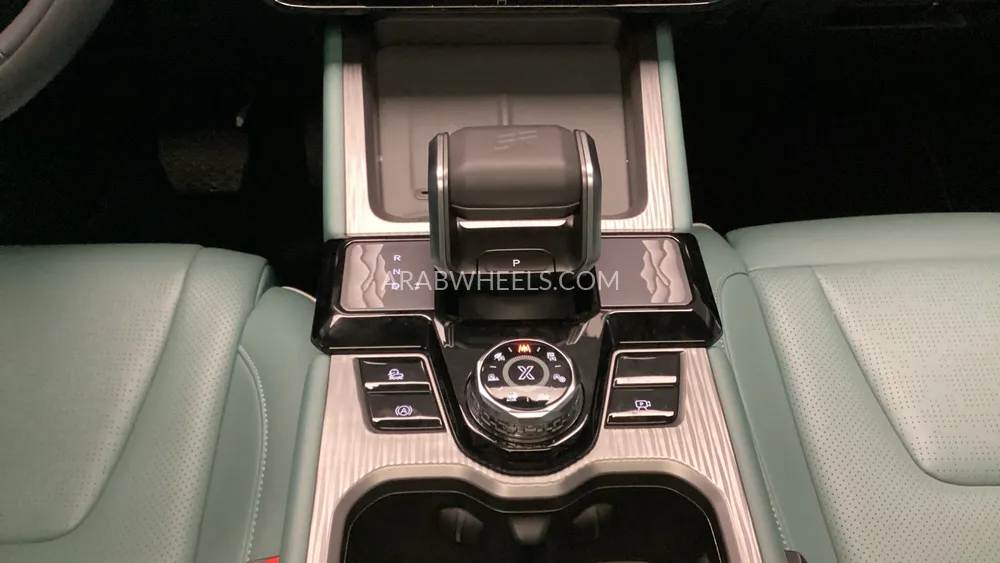 جاكوار تي 1 2026 for Sale in دبي Image-16