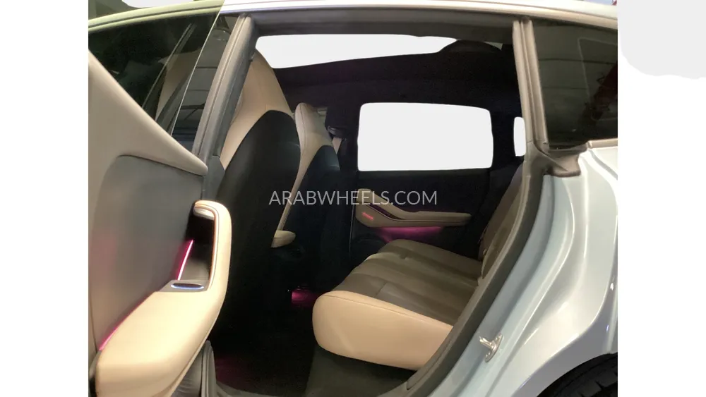 Nio ET5 2024 for Sale in Dubai Image-13