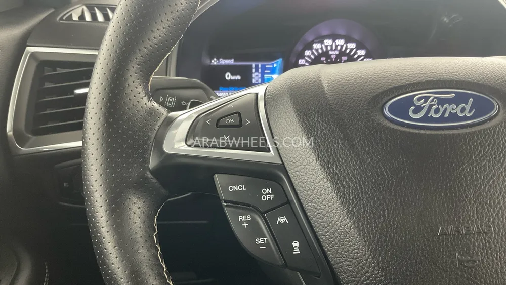 Ford Edge 2023 for Sale in Sharjah Image-20