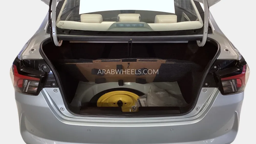 Suzuki Dzire 2025 for Sale in Dubai Image-15