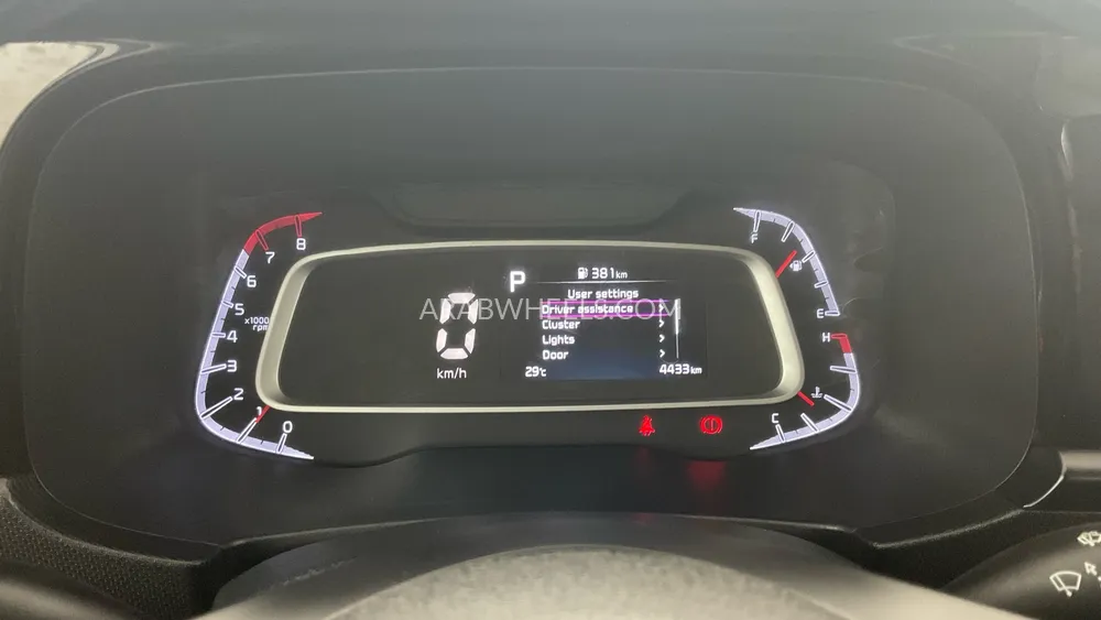 Kia Sonet 2025 for Sale in Dubai Image-11