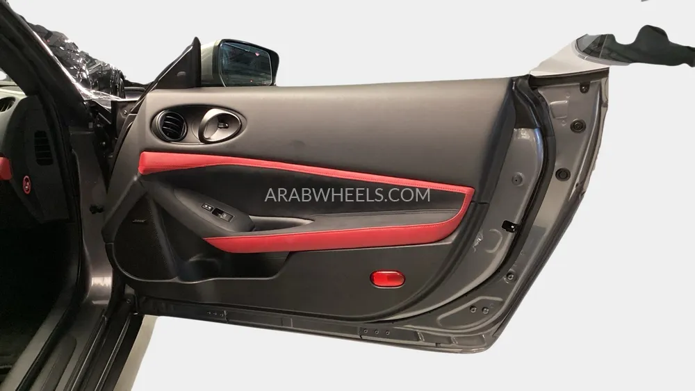 Nissan 400z 2024 for Sale in Sharjah Image-24