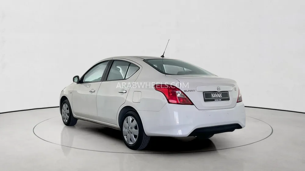 Nissan Sunny 2023 for Sale in Dubai Image-4