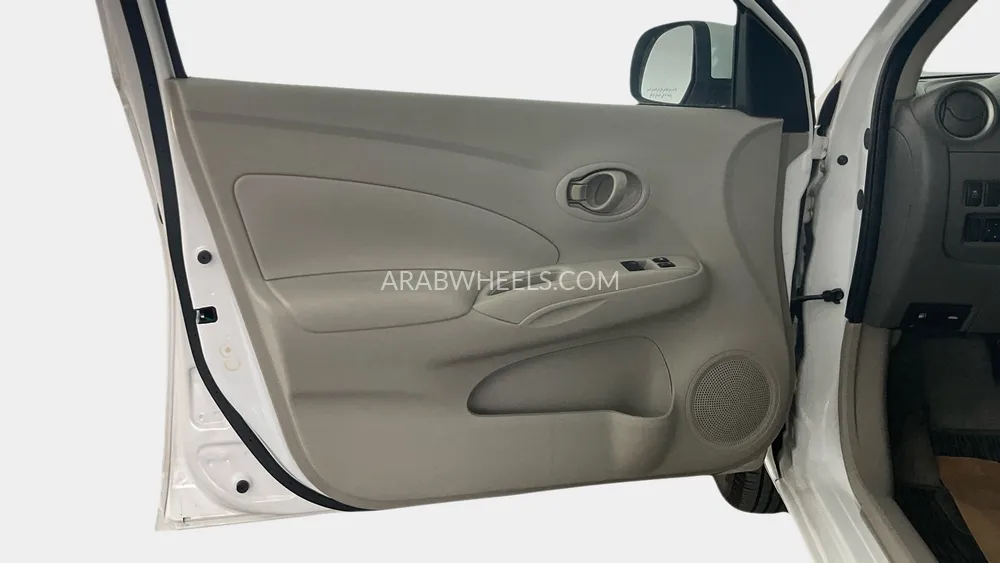 Nissan Sunny 2023 for Sale in Dubai Image-16
