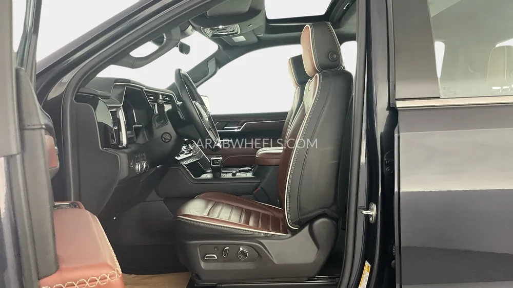 GMC Sierra 2023 for Sale in Sharjah Image-24