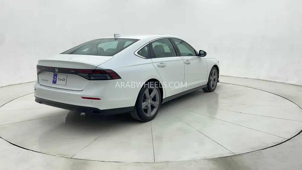 Honda Accord 2023 for Sale in Dubai Image-3