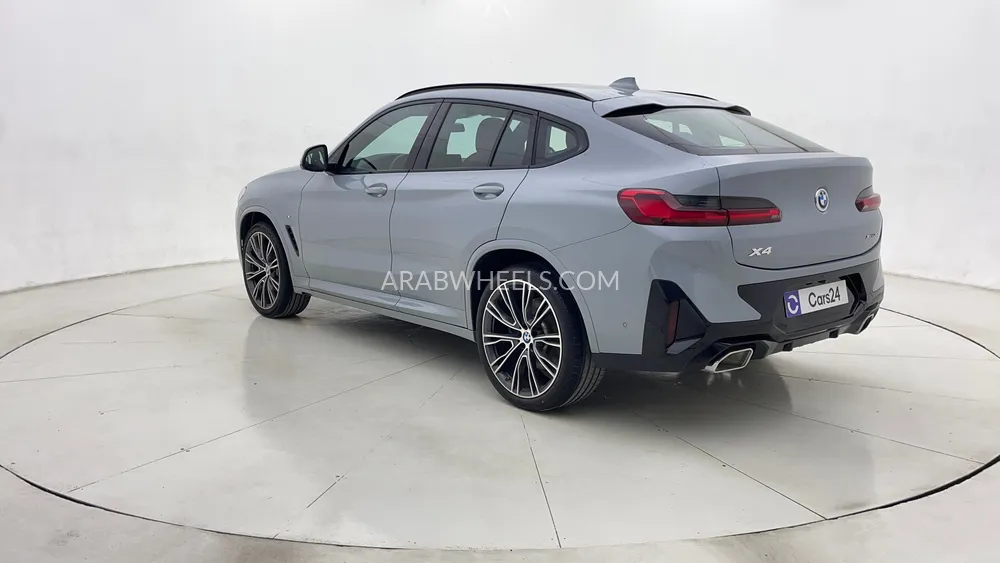 BMW X4 2022 for Sale in Dubai Image-5