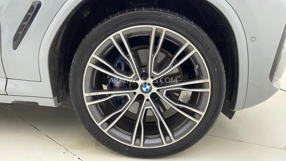 BMW X4 2022 for Sale in Dubai Image-10