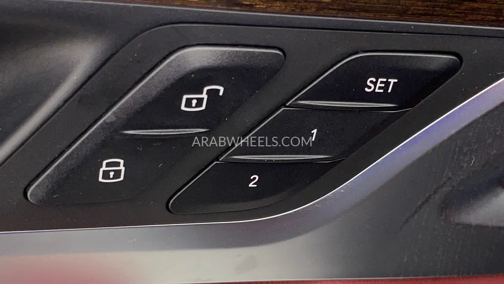 BMW X4 2022 for Sale in Dubai Image-49