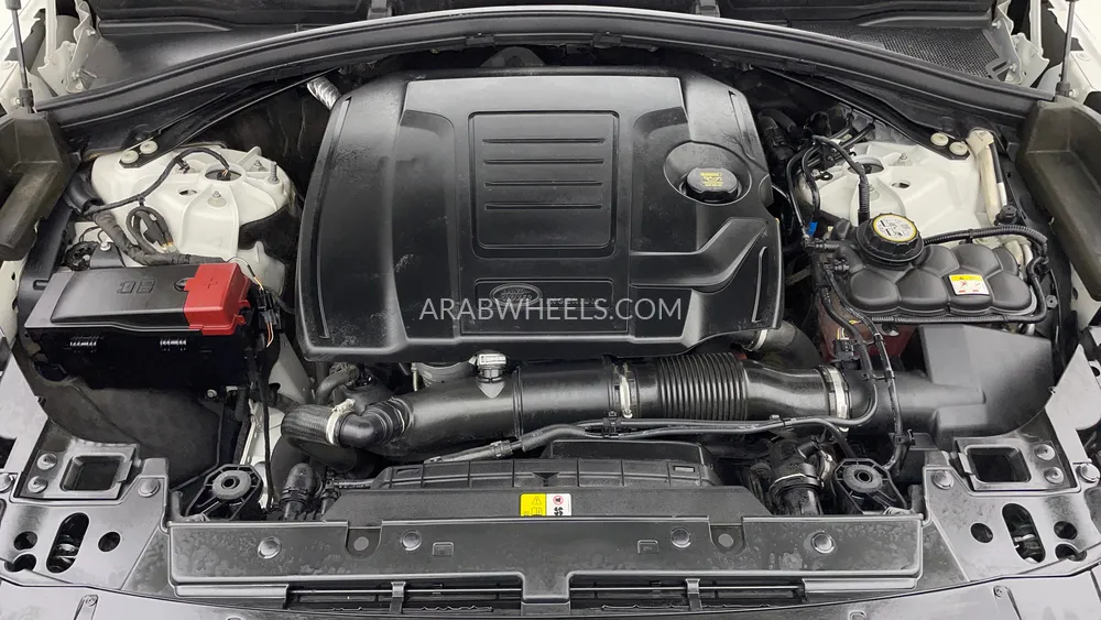 Land Rover Range Rover Velar 2020 for Sale in Dubai Image-9
