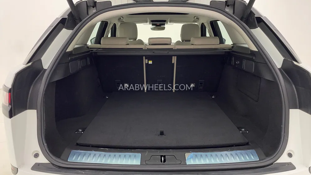 Land Rover Range Rover Velar 2020 for Sale in Dubai Image-28
