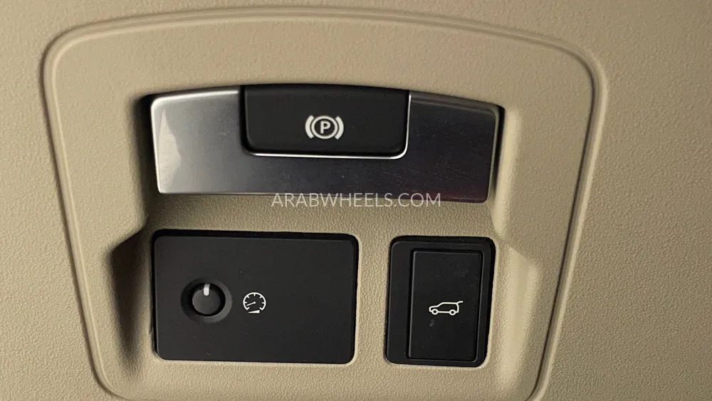 Land Rover Range Rover Velar 2020 for Sale in Dubai Image-47