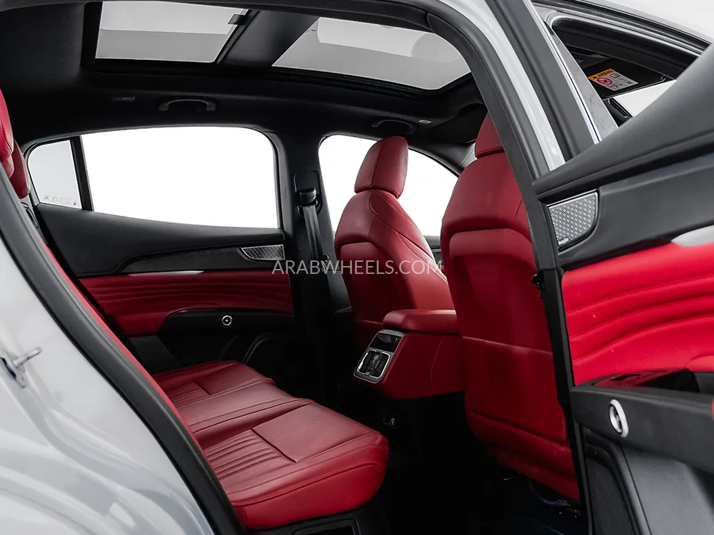 Maserati Grecale 2023 for Sale in Dubai Image-14