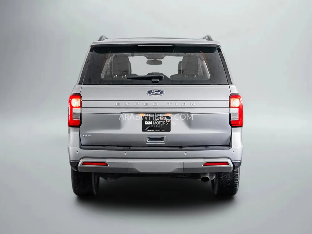 Ford Expedition 2023 for Sale in Dubai Image-4