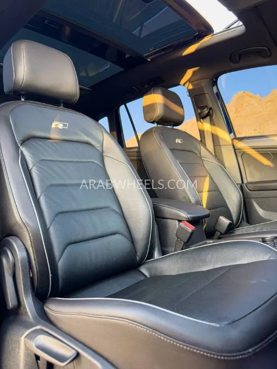Volkswagen Tiguan 2018 for Sale in Abu Dhabi Image-18