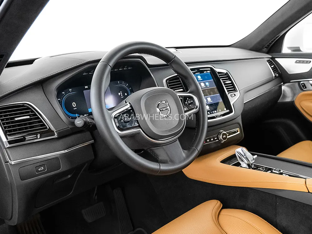 Volvo XC90 2024 for Sale in Dubai Image-7