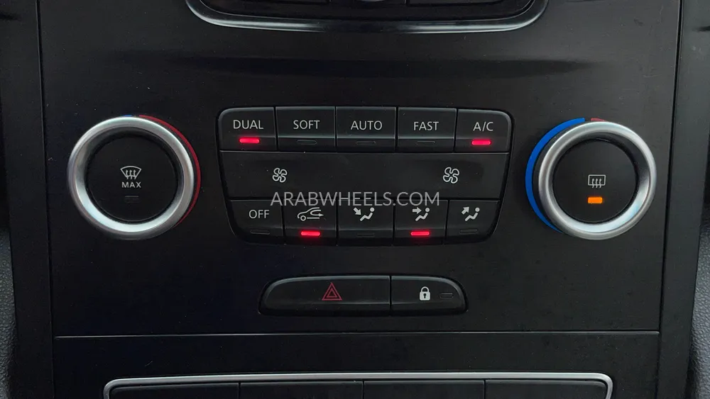 Renault Koleos 2022 for Sale in Dubai Image-35