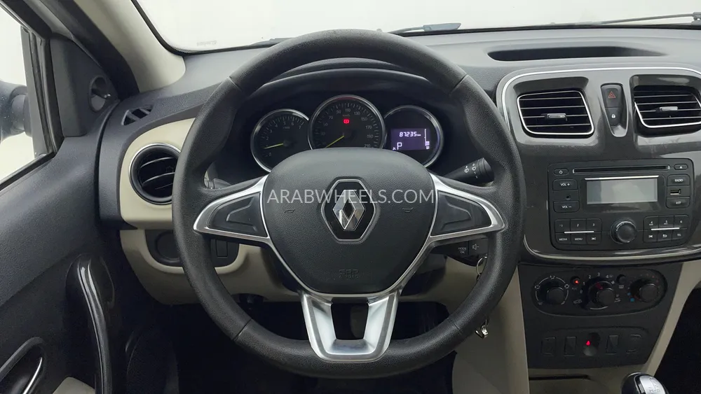 Renault Symbol 2020 for Sale in Dubai Image-15