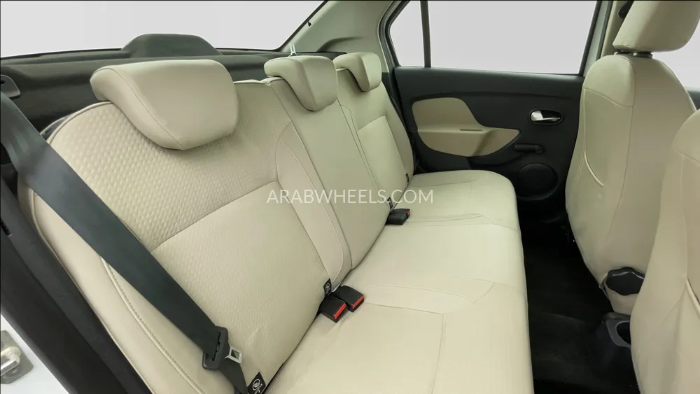 Renault Symbol 2020 for Sale in Dubai Image-21