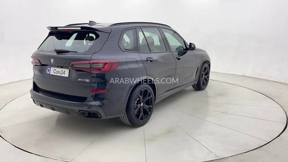 BMW X5 2021 for Sale in Dubai Image-3