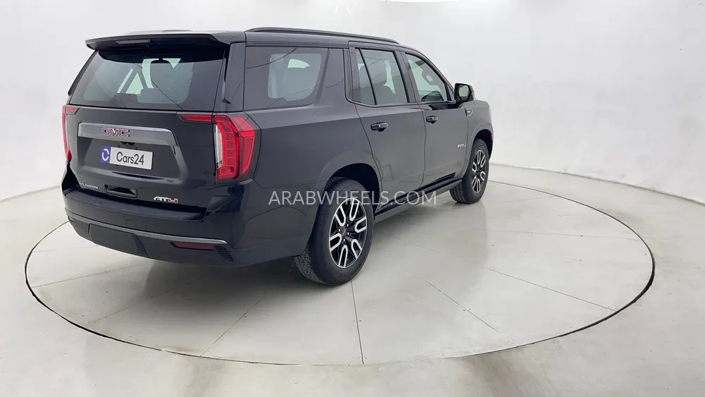 GMC Yukon 2023 for Sale in Dubai Image-3