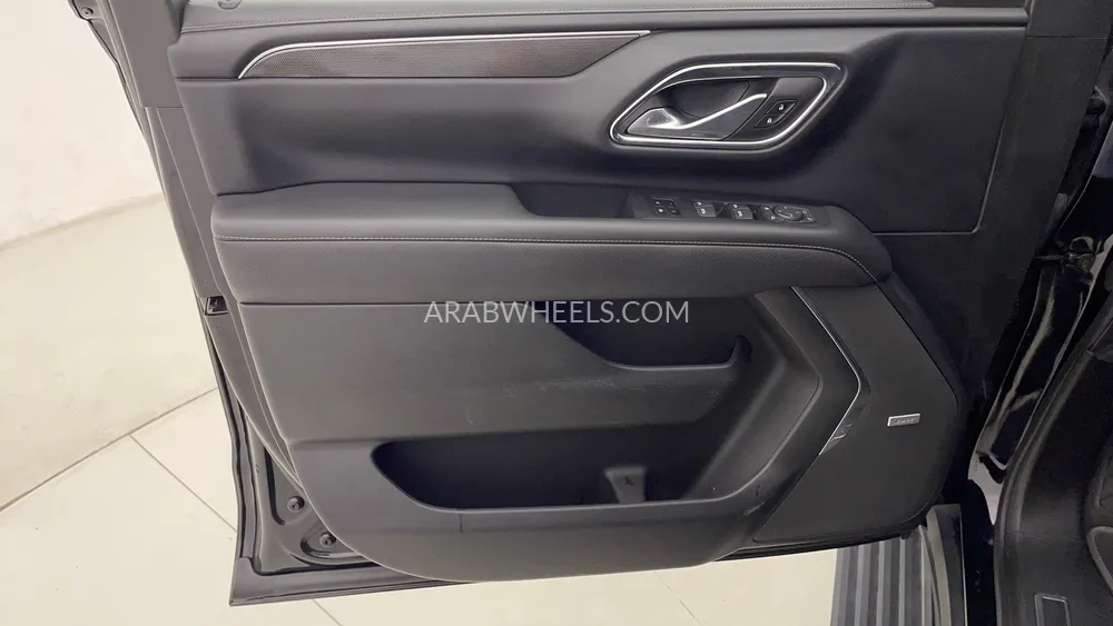 GMC Yukon 2023 for Sale in Dubai Image-21