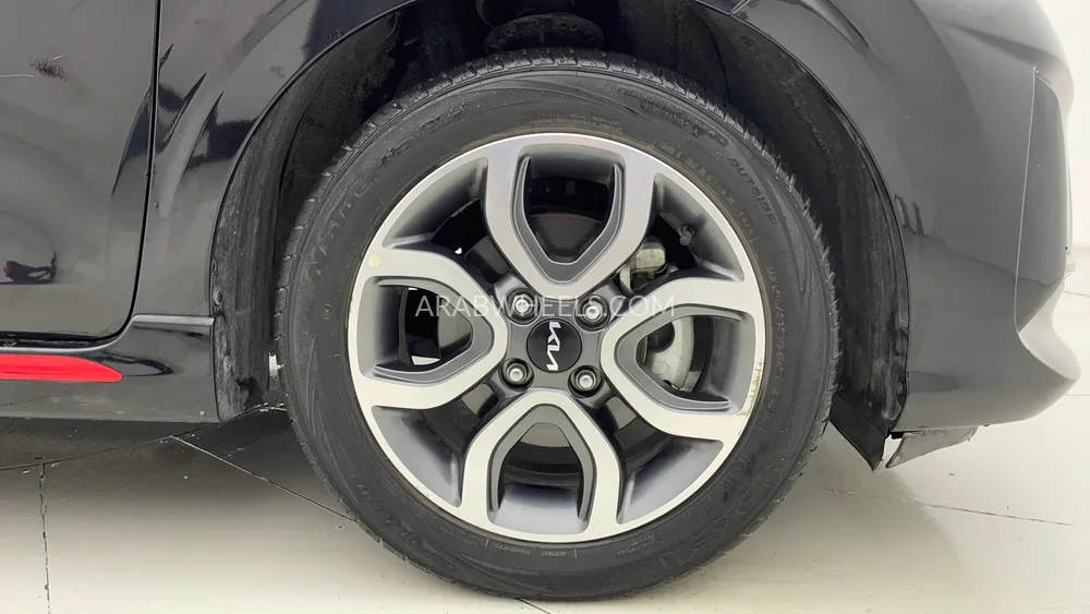 Kia Picanto 2023 for Sale in Dubai Image-10