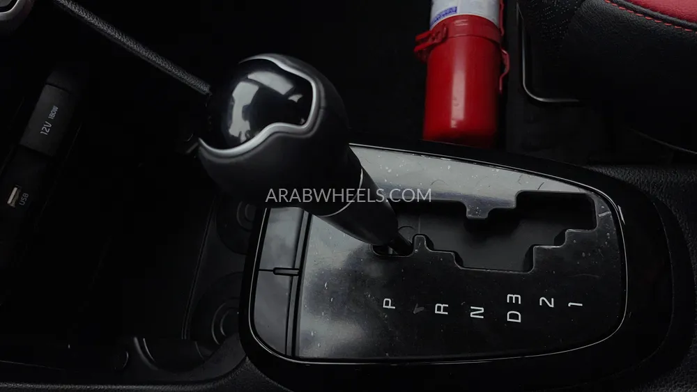 Kia Picanto 2023 for Sale in Dubai Image-18