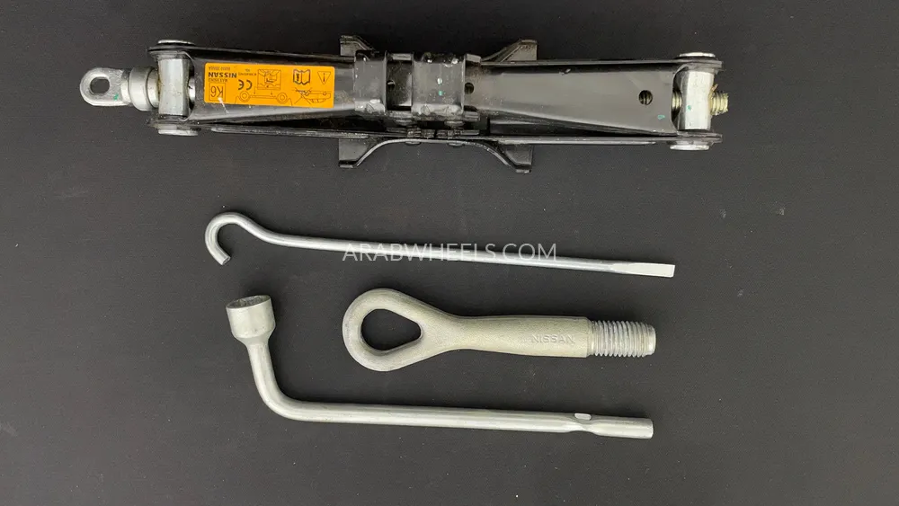 نيسان صني 2023 for Sale in دبي Image-24