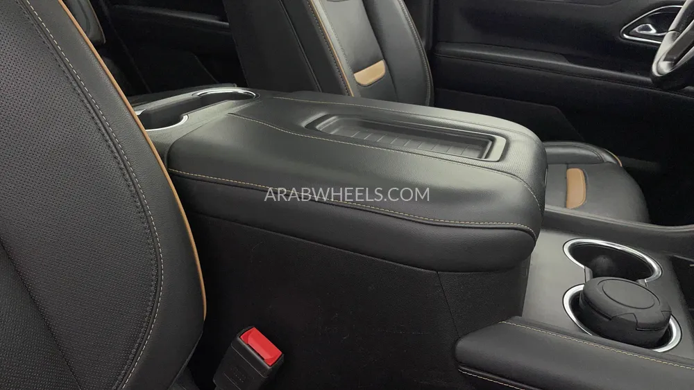 GMC Yukon 2021 for Sale in Dubai Image-42