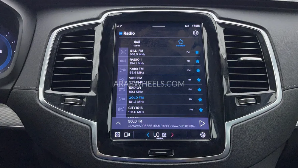 Volvo XC90 2023 for Sale in Dubai Image-15