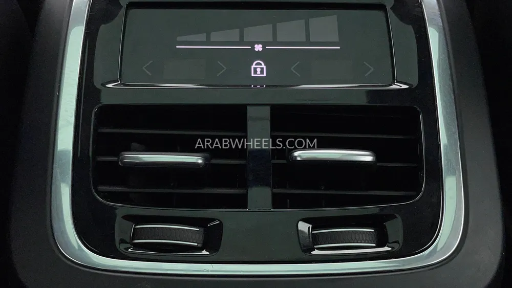 Volvo XC90 2023 for Sale in Dubai Image-27