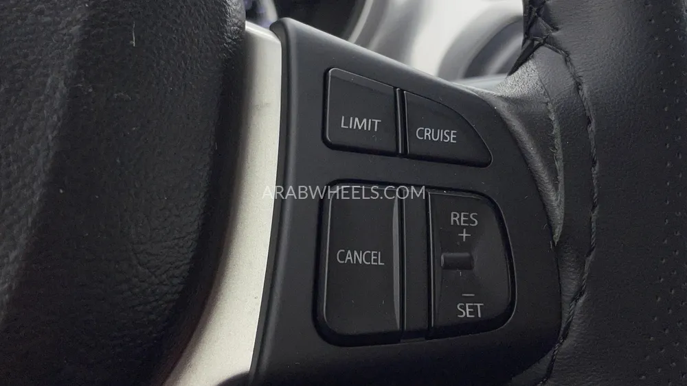 Suzuki Vitara 2017 for Sale in Dubai Image-37