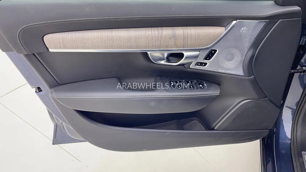 Volvo S90 2023 for Sale in Dubai Image-21