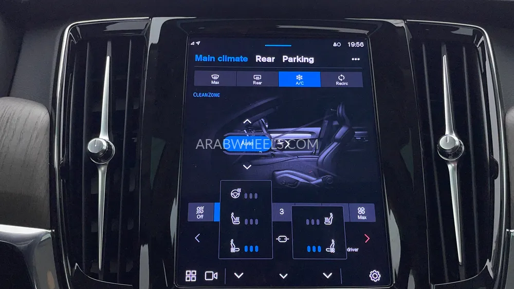 Volvo S90 2023 for Sale in Dubai Image-57