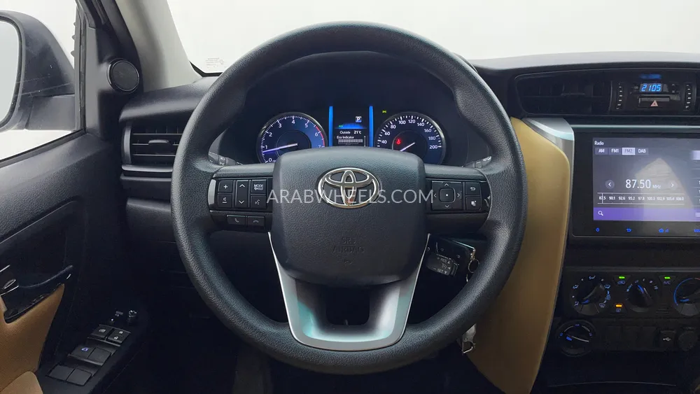 Toyota Fortuner 2024 for Sale in Dubai Image-16