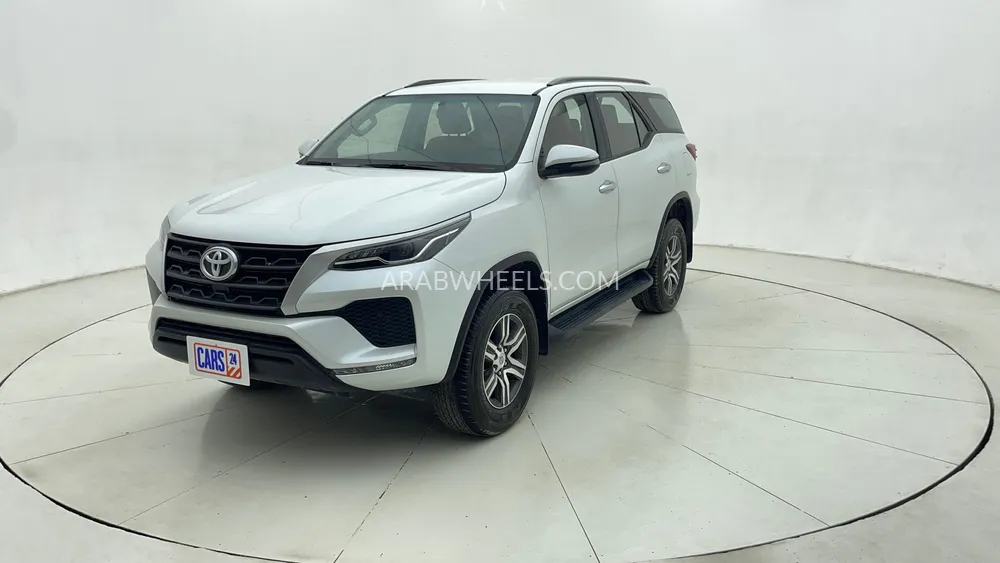 Toyota Fortuner 2024 for Sale in Dubai Image-7