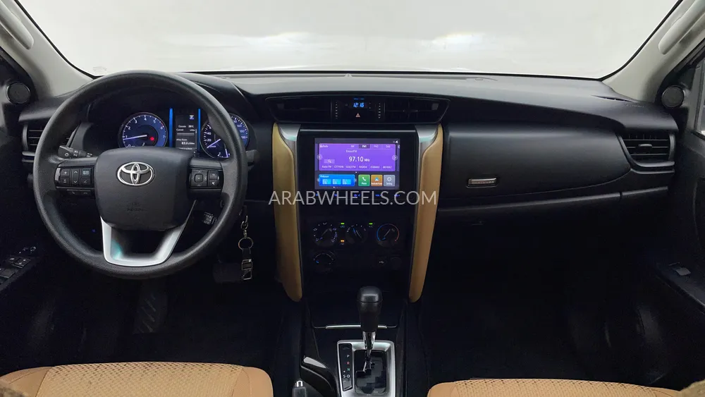 Toyota Fortuner 2024 for Sale in Dubai Image-12