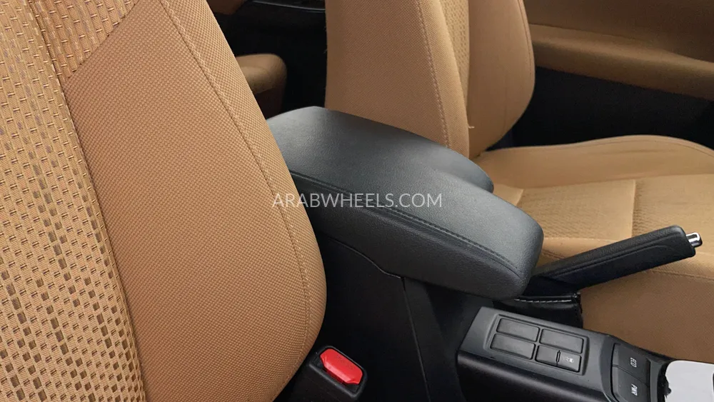 Toyota Fortuner 2024 for Sale in Dubai Image-34