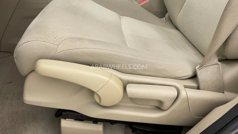 Honda CR-V 2016 for Sale in Dubai Image-19
