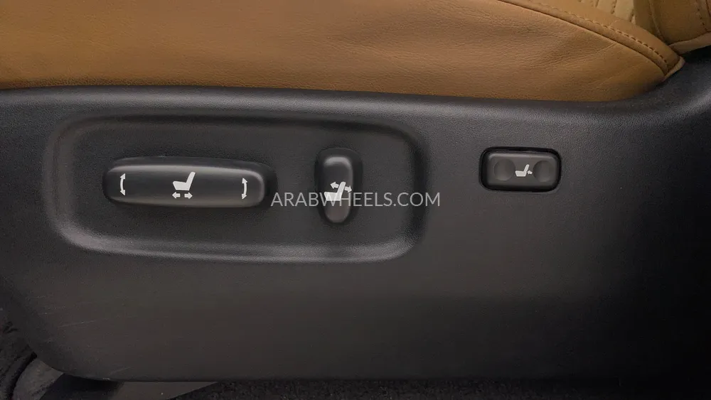 تويوتا لاند كروزر 2021 for Sale in دبي Image-22