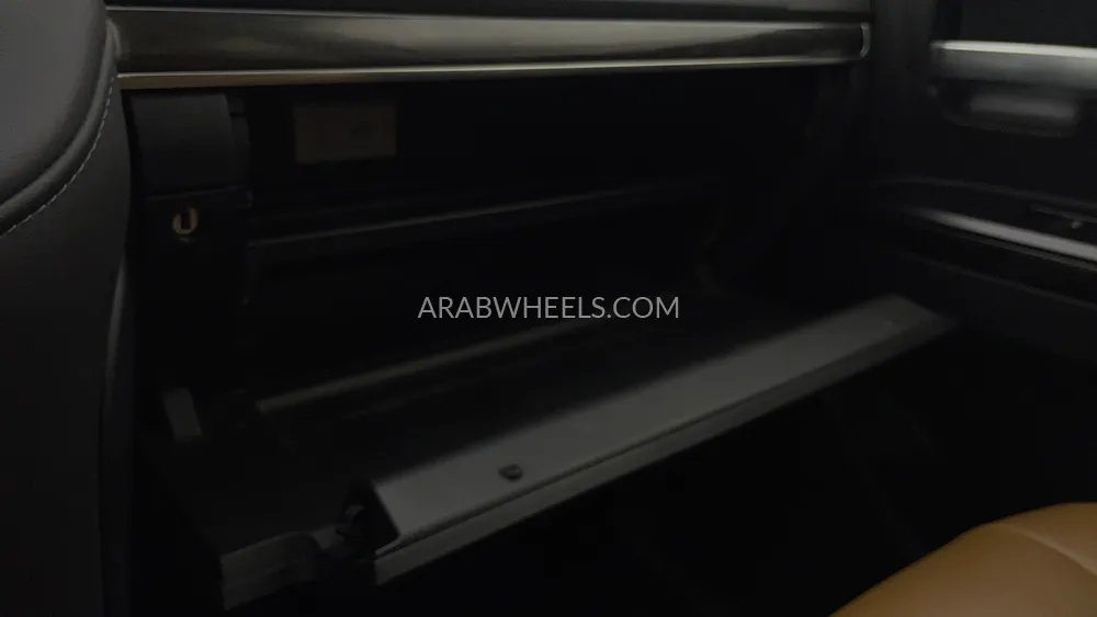 تويوتا لاند كروزر 2021 for Sale in دبي Image-32