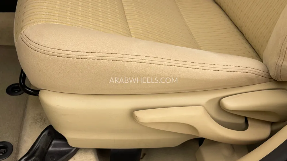 Toyota Yaris 2022 for Sale in Dubai Image-19